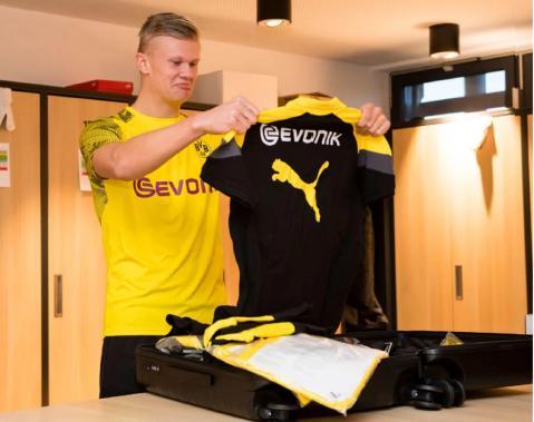 特里：08年欧冠决赛丢点我永生难忘，恐怕这辈子都难以释怀（特里谈2008欧冠决赛点球失误：一生之痛，至今难释怀）