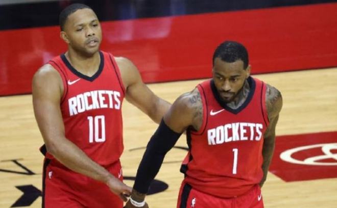 雷迪克谈社媒时代执教：球员活在评论里，保持稳定颇具挑战（雷迪克：社媒时代执教不易，球员沉浸评论致稳定更难）