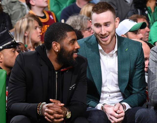 阿坎吉：我认为那根本不是点球，但我们不能给裁判判点的机会（阿坎吉：那球并非点球，但我们不能让裁判有判点机会）