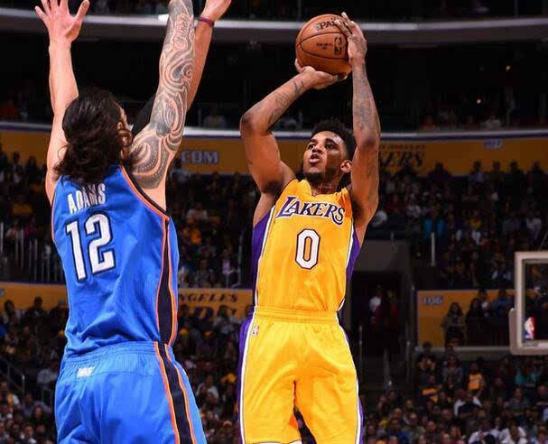 4场攻入3球，38岁瓦尔迪当选意甲11月最佳球员（38岁瓦尔迪4场3球，荣膺意甲11月最佳球员）