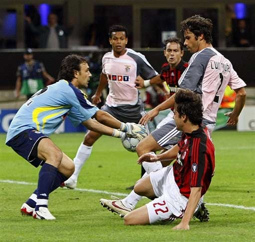 东契奇致信里夫斯：很抱歉当你队友，祝贺你成为我的头号粉丝（东契奇写信给里夫斯：为曾与你同队向你道歉，恭贺你成我的头号拥趸）