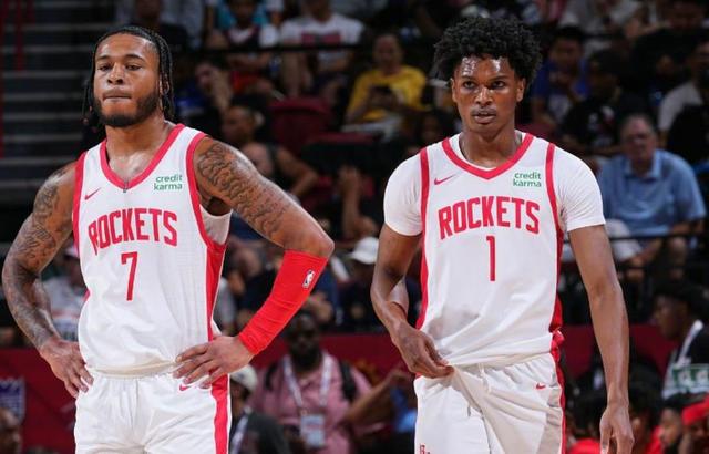 赫内斯：明年目标是德甲冠军；已准备庆祝活动？我们不想傲慢（赫内斯：明年冲击德甲冠军；谈庆祝安排：我们不想显得傲慢）