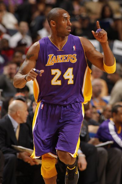 🎮KeSPA杯战报：Zeka阿卡丽超神砍13杀，HLE鏖战三局力克T1（KeSPA杯速报：Zeka阿卡丽砍下13杀，HLE三局苦战击败T1）