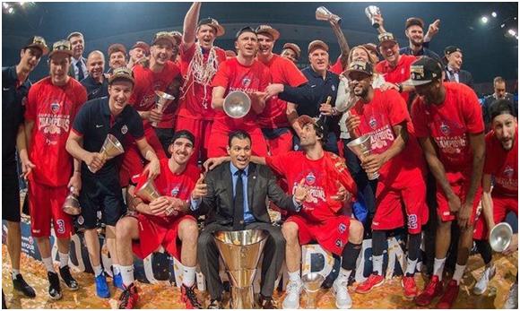 情绪对抗激烈的比赛背后的裁判智慧（赛场情绪风暴中的裁判智慧）