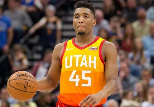 女排世锦赛落幕！意大利女排第一，中国排名第六创15年最差战绩！（女排世锦赛收官：意大利封后，中国第六创15年新低）