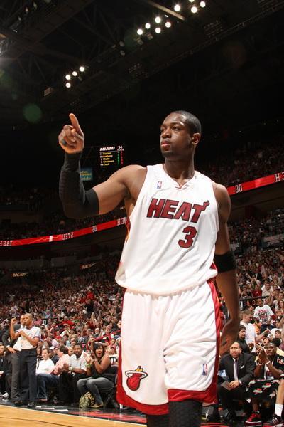 官方：瓦诺利就任佛罗伦萨主帅，合同至明年6月+1年续约选项（佛罗伦萨官宣瓦诺利出任主教练：合同至明年6月，含1年续约选项）